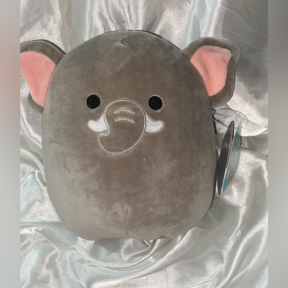 Nwt Mila elephant squishmallow